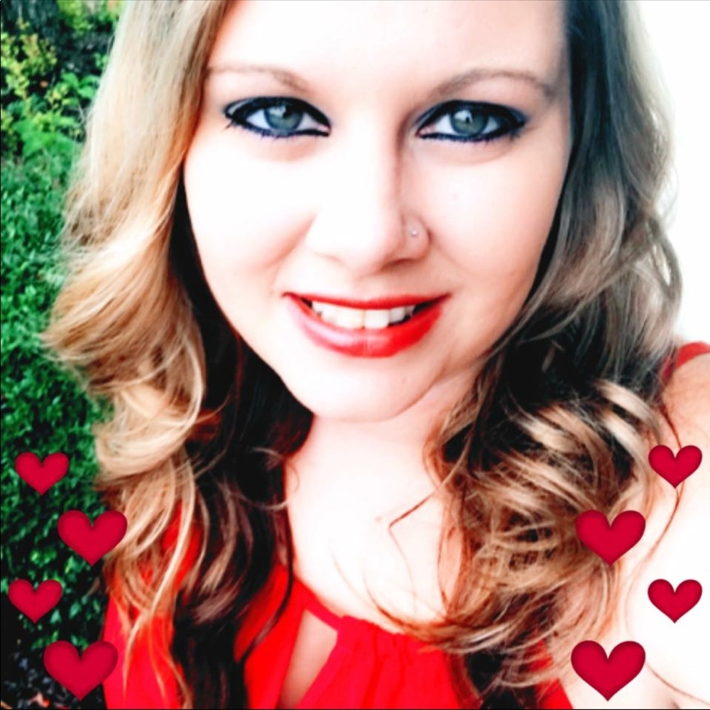 Meet your Posher, Megan